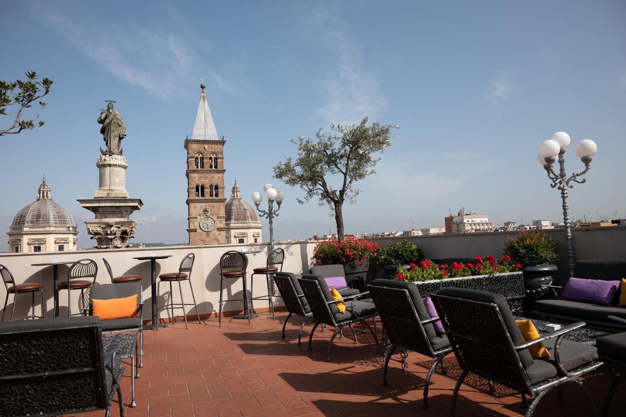 Hotel Mecenate Palace Rome Exterior photo